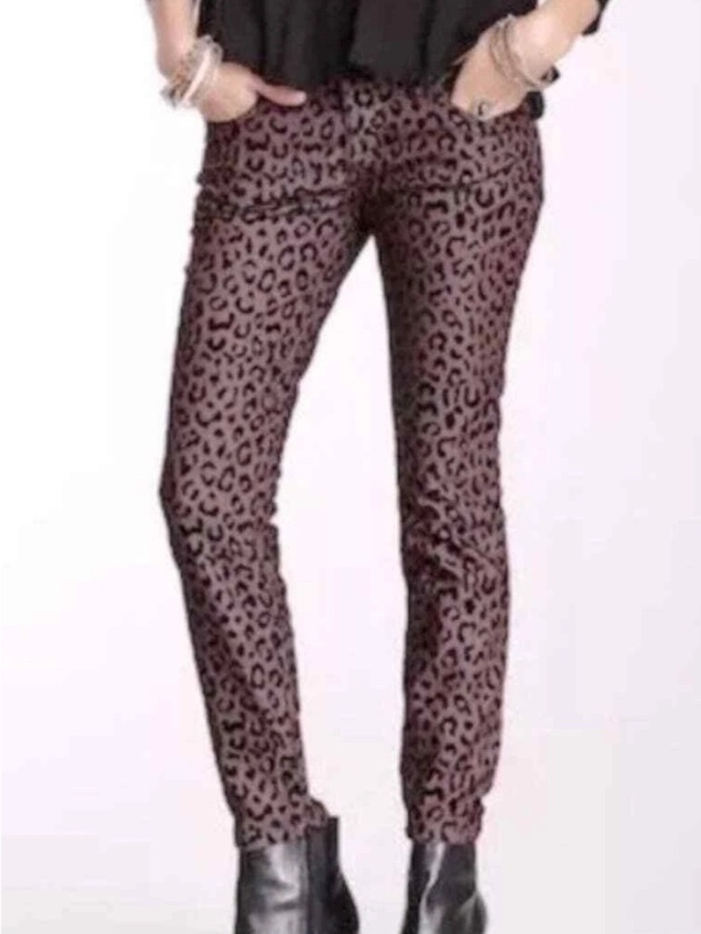 Free People Velvet Leopard skinny jeans . NWNT .